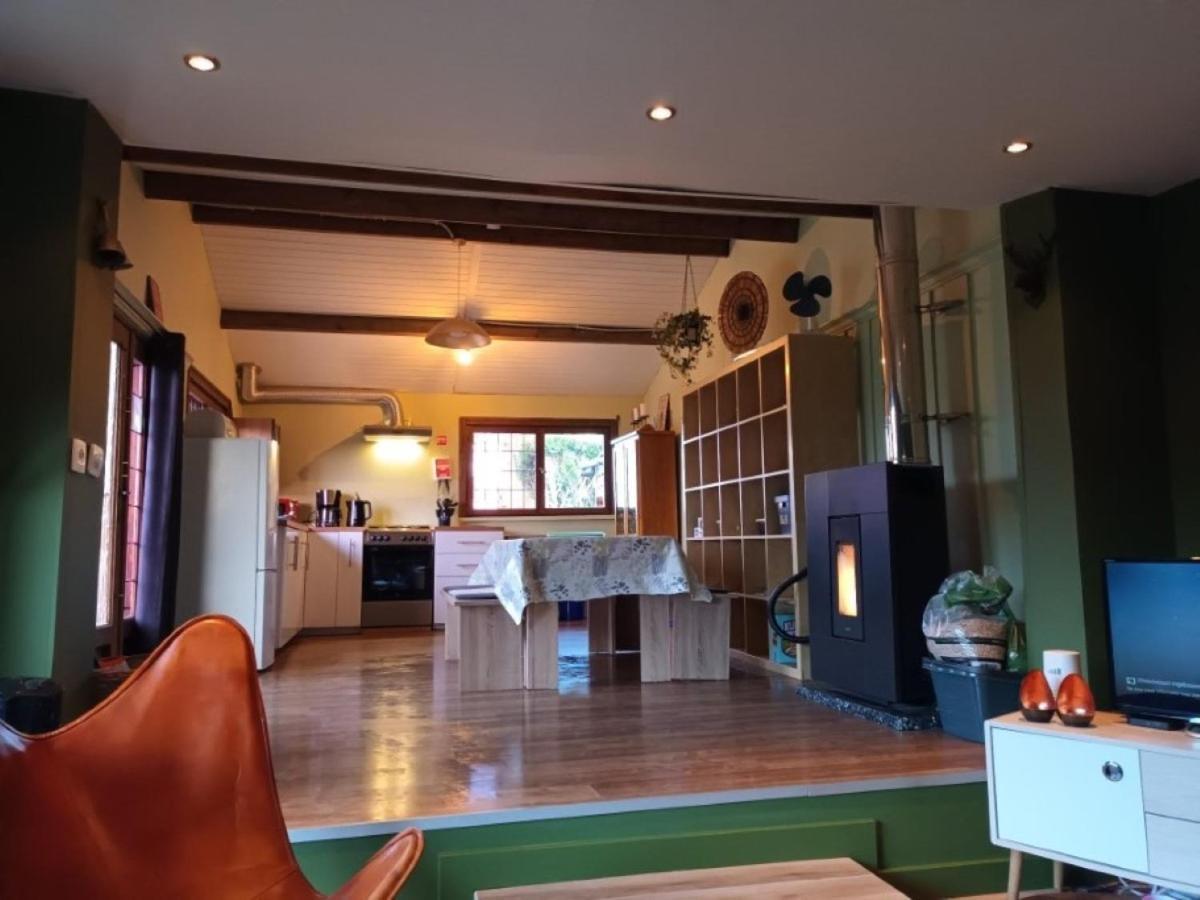 Chalet Nutons ソンム・ルーズ エクステリア 写真